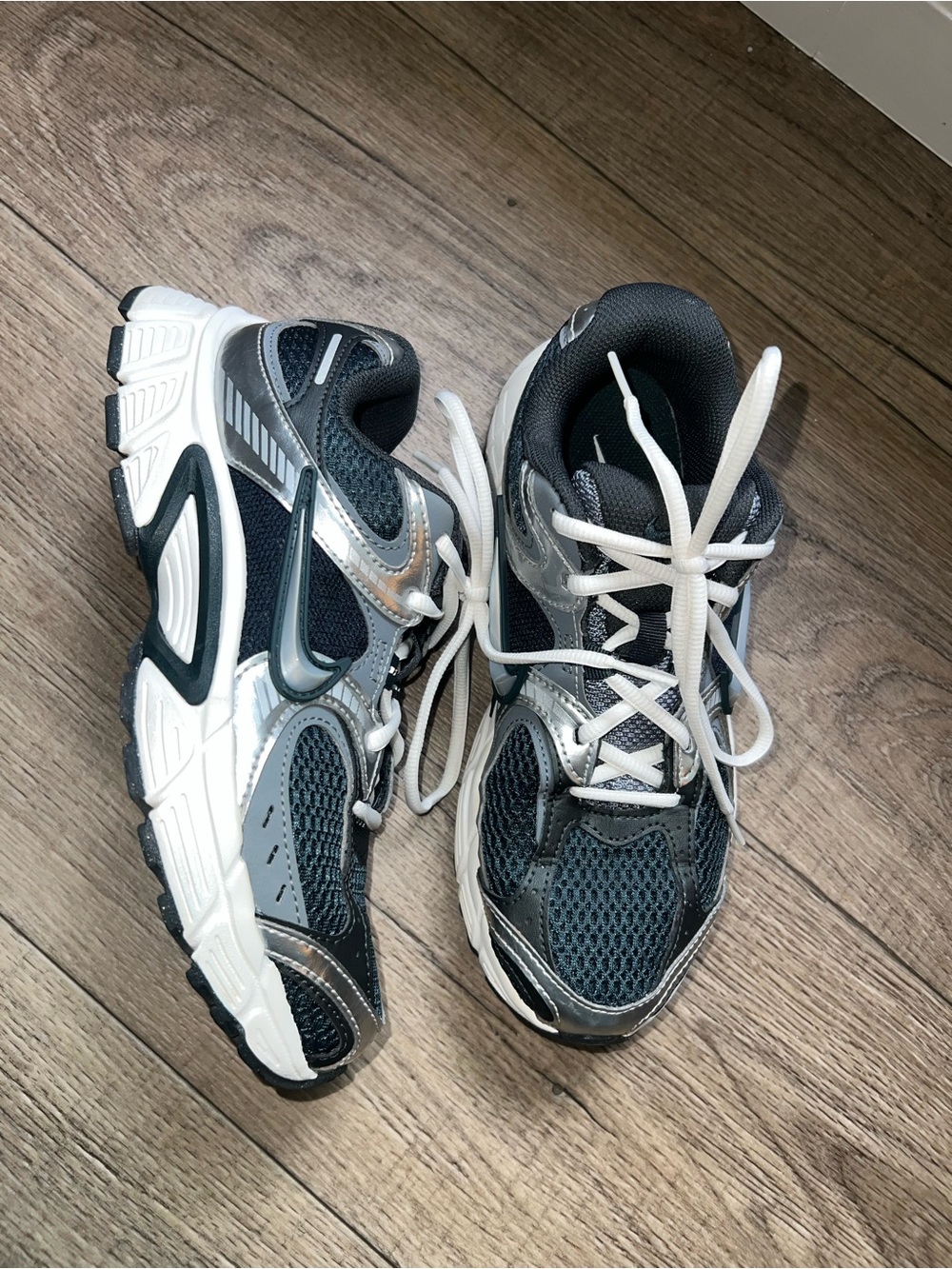 Nike Women’s Teal and Silver Mesh Running Sneakers